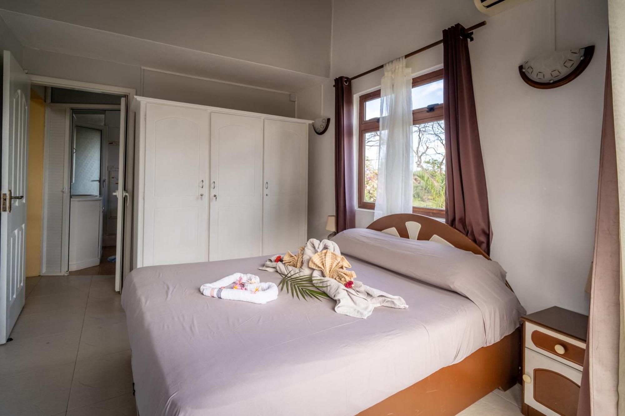 Charming Condo Rivière Noire Εξωτερικό φωτογραφία
